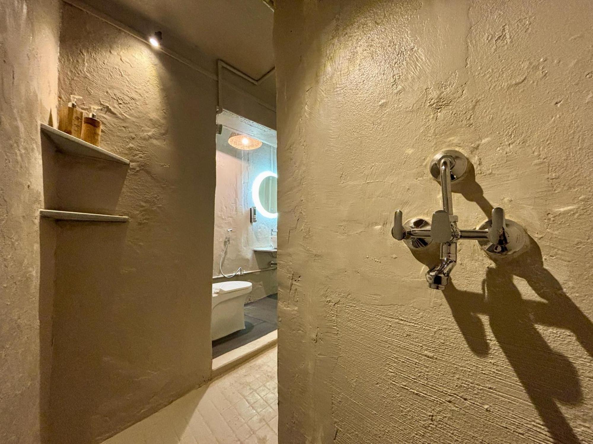 Vintage River Homestay バラナシ エクステリア 写真